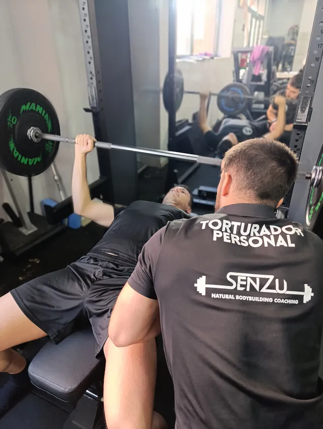 Senzu Training el jefe